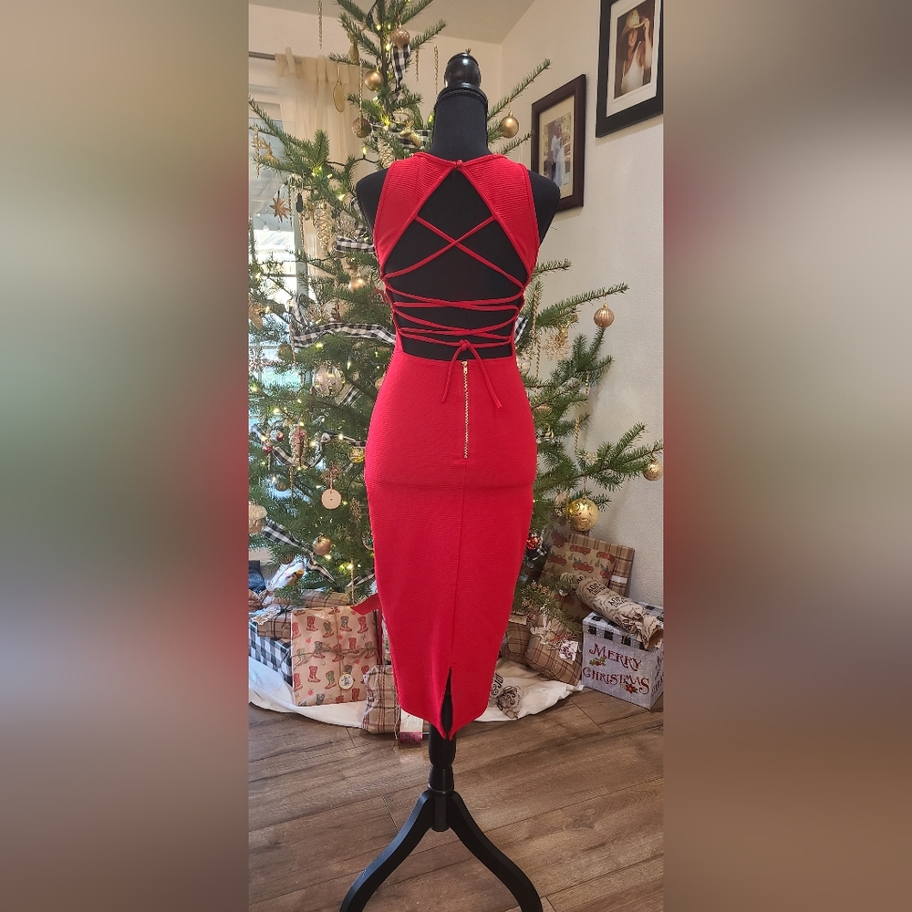 WORN ONCE! - SWEET COLLECTION - Sexy Red Form-fitting party dress! Size Small - Picture 5 of 5